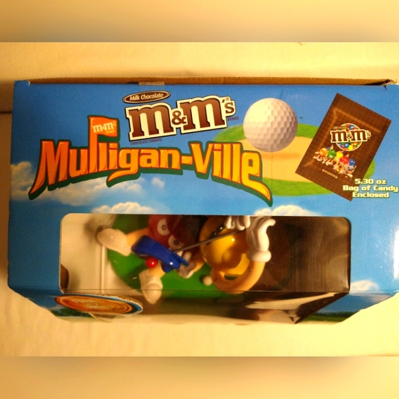 VINTAGE & COLLECTIBLE LIMITED EDITION M&MS MULLIGAN-VILLE CANDY DISPENSER (NWOT) - Picture 3 of 8